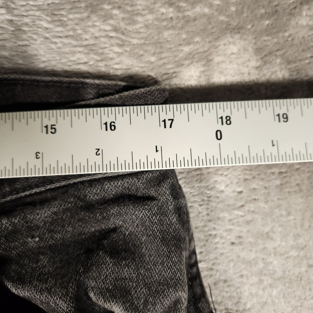 Wrangler Cowboy Cut Jeans Mens 35x32 Black Excellent 13MWZ Straight Leg Denim - Picture 2 of 11